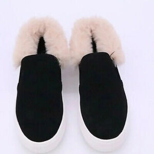 La Sheelah "Dolce" Black Slip On Comfort Shoes With Faux Fur Heel Accent Sz 6.5
